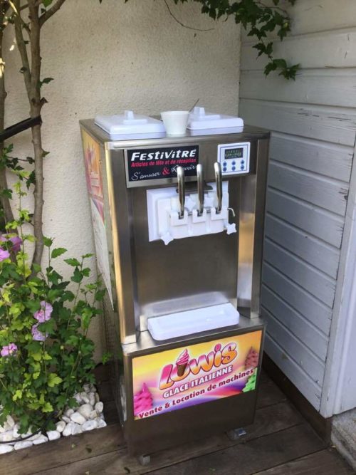 FESTIVITRE LOC MACHINE A GLACES 683