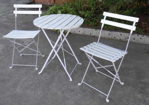 Festivitré Chaise Pliante Square A Lattes Pvc Blanche Avec Gueridon Square 1