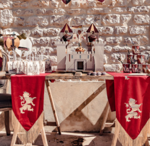 Festivitré CHEMIN DE TABLE DRAPEAU ROYAL